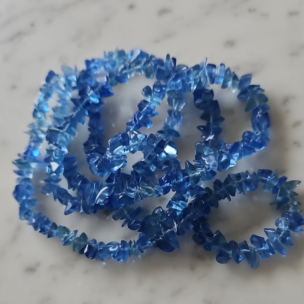 Blue Quartz Chip Bead Necklace